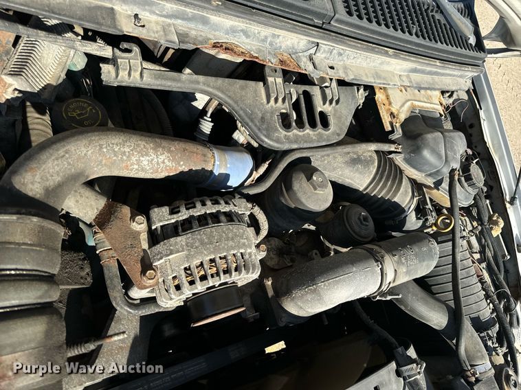 image for item EH7117 2006 Ford F550 Super Duty XL flatbed truck