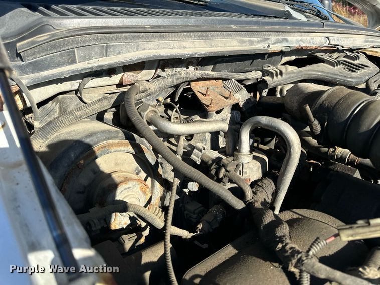 image for item EH7117 2006 Ford F550 Super Duty XL flatbed truck