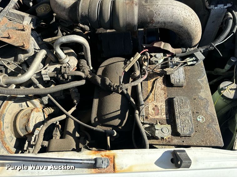 image for item EH7117 2006 Ford F550 Super Duty XL flatbed truck