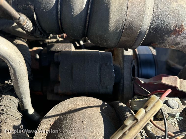 image for item EH7117 2006 Ford F550 Super Duty XL flatbed truck