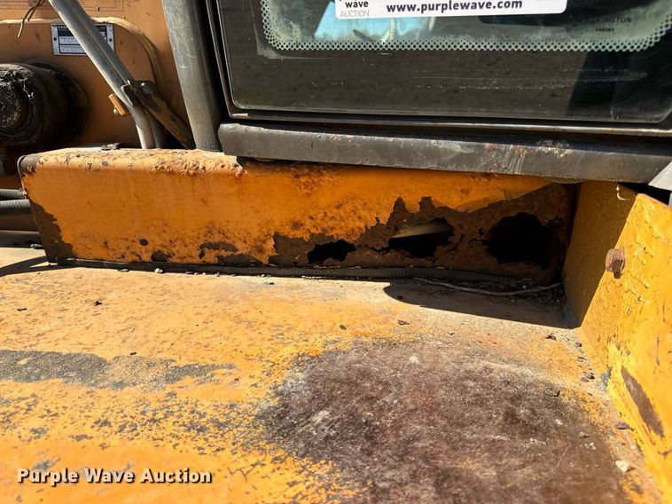 image for item EH7122 2002 Case 590 Super M backhoe