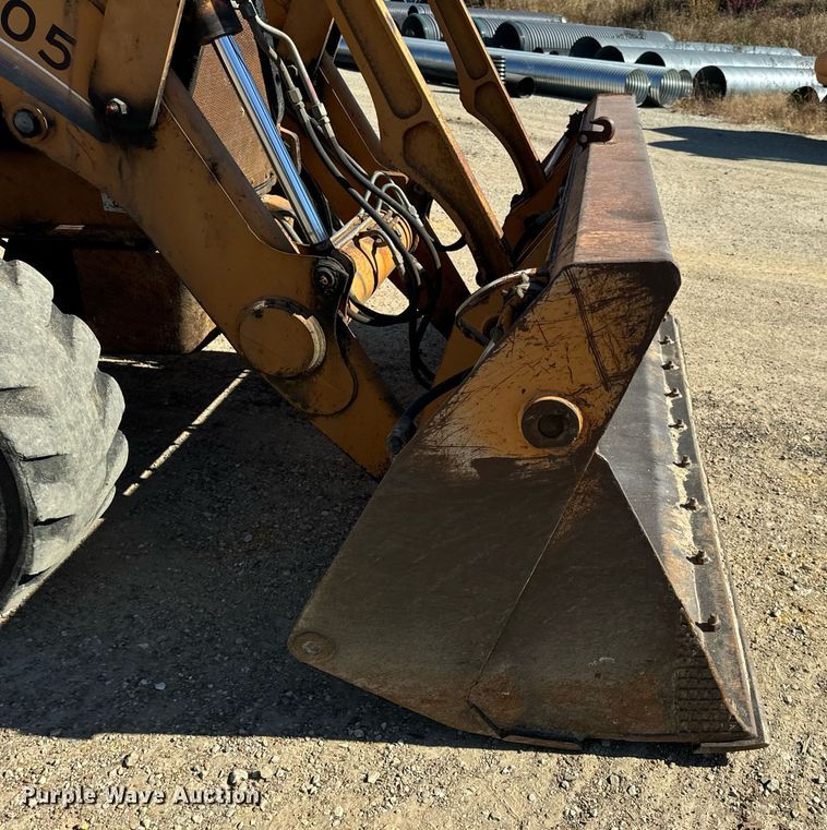 image for item EH7122 2002 Case 590 Super M backhoe