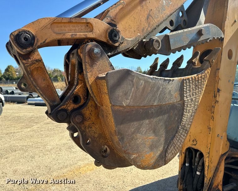 image for item EH7122 2002 Case 590 Super M backhoe