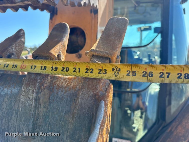 image for item EH7122 2002 Case 590 Super M backhoe