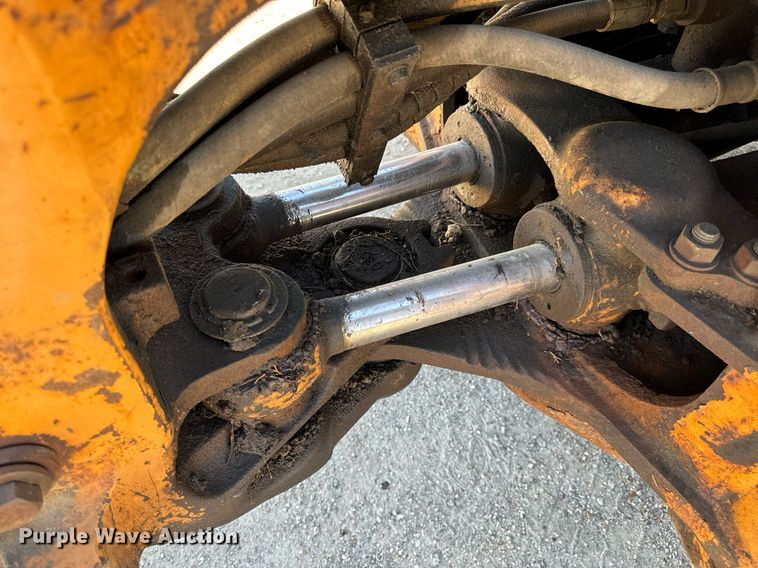 image for item EH7122 2002 Case 590 Super M backhoe