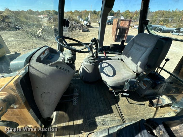 image for item EH7122 2002 Case 590 Super M backhoe