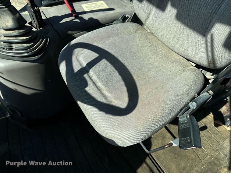 image for item EH7122 2002 Case 590 Super M backhoe