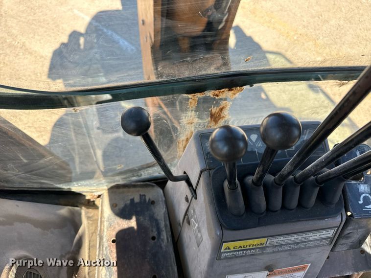 image for item EH7122 2002 Case 590 Super M backhoe