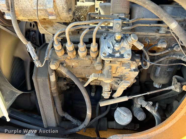 image for item EH7122 2002 Case 590 Super M backhoe