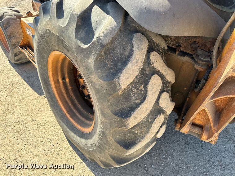 image for item EH7122 2002 Case 590 Super M backhoe