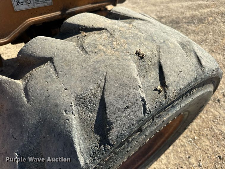 image for item EH7122 2002 Case 590 Super M backhoe