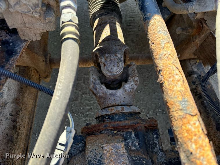 image for item EH7124 2008 International  7600 WorkStar truck cab and chassis