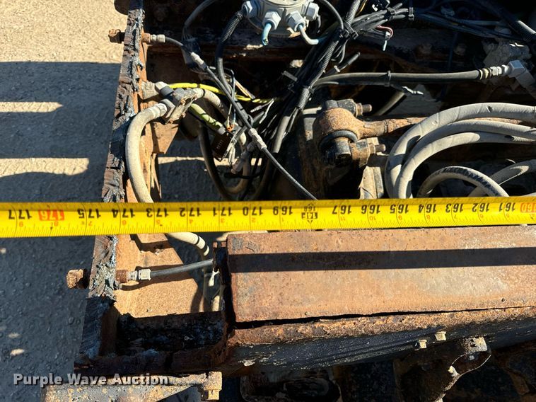 image for item EH7124 2008 International  7600 WorkStar truck cab and chassis