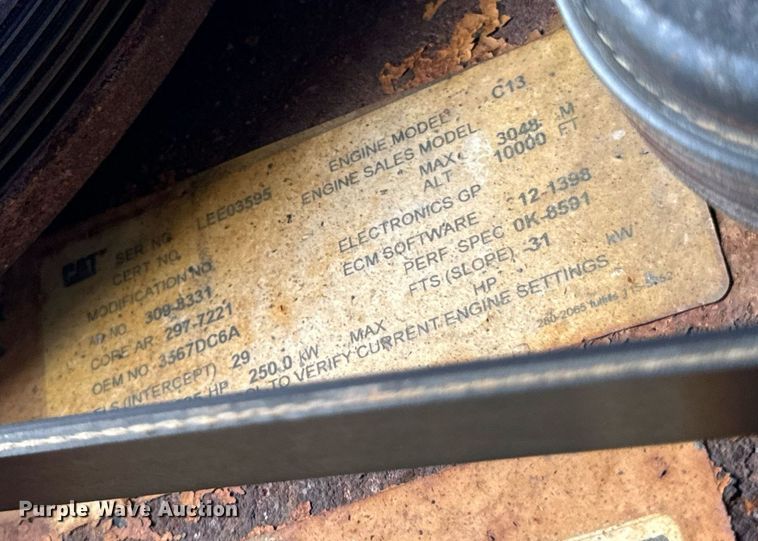 image for item EH7124 2008 International  7600 WorkStar truck cab and chassis