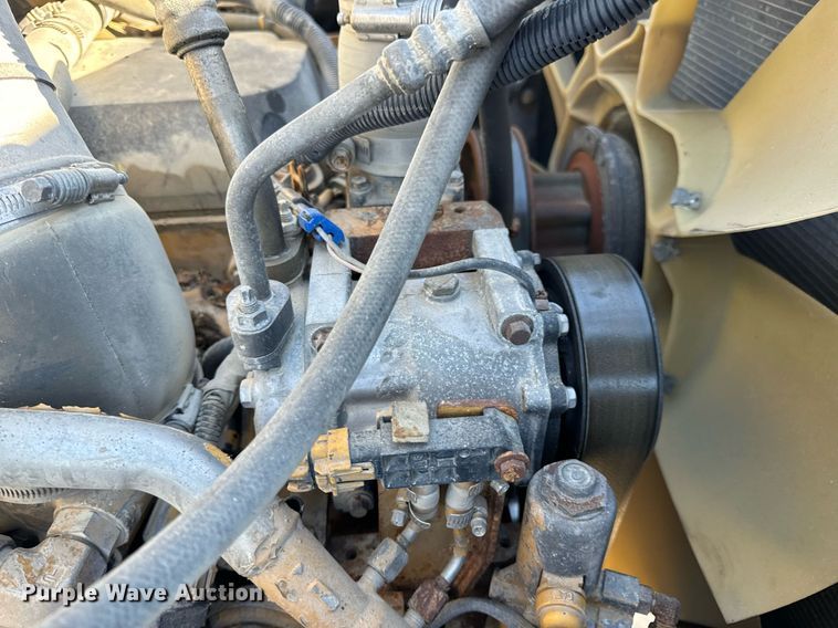 image for item EH7124 2008 International  7600 WorkStar truck cab and chassis