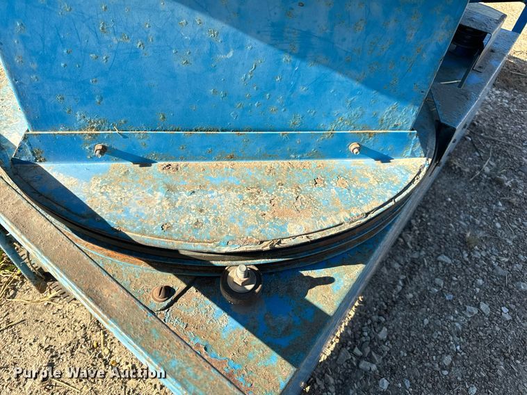 image for item EH7129 Goossen BCG-2 bale chopper