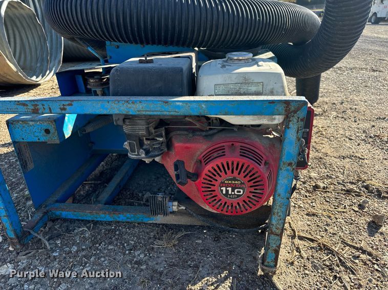 image for item EH7129 Goossen BCG-2 bale chopper