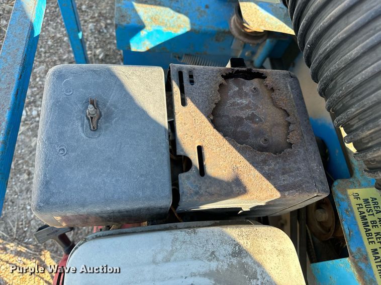 image for item EH7129 Goossen BCG-2 bale chopper