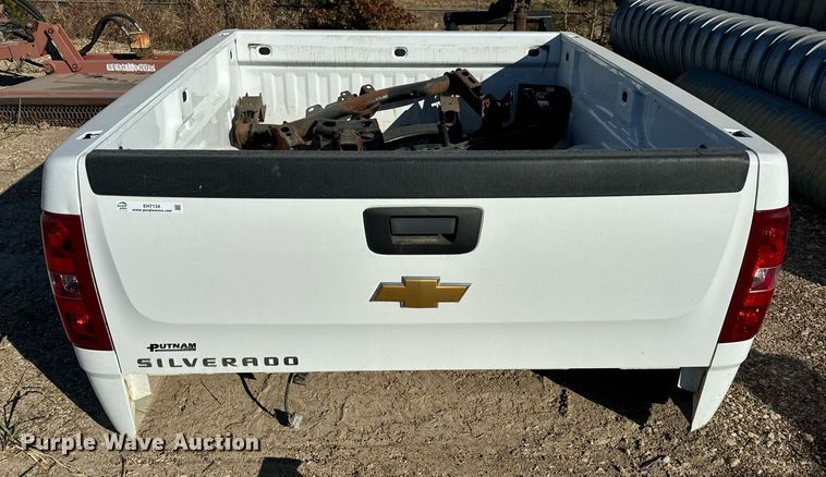 image for item EH7134 Pickup truck bed