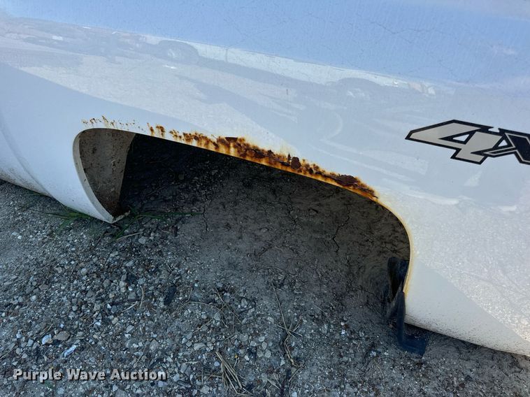 image for item EH7134 Pickup truck bed