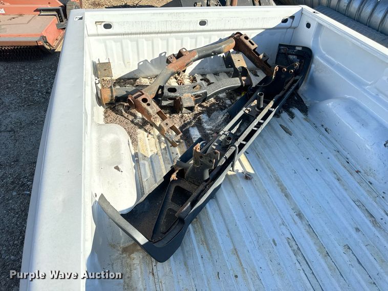 image for item EH7134 Pickup truck bed