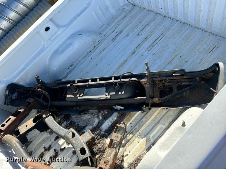 image for item EH7134 Pickup truck bed