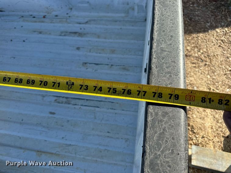 image for item EH7134 Pickup truck bed