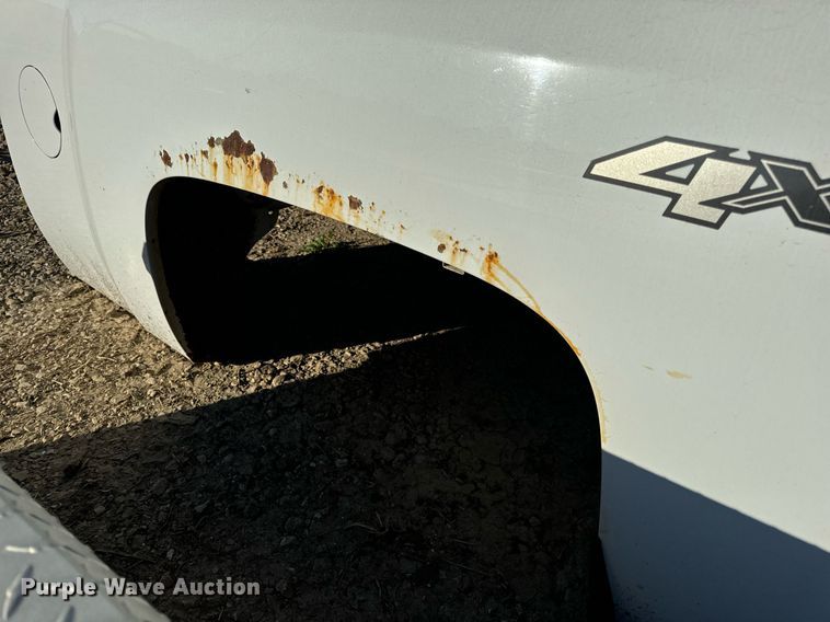 image for item EH7137 Pickup truck bed