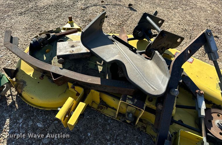 image for item EH7142 John Deere lawn mower deck