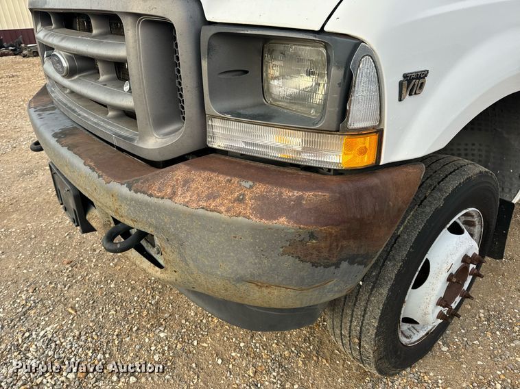 image for item EH7167 2002 Ford F450  box truck