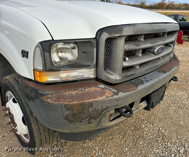 image for item EH7167 2002 Ford F450  box truck