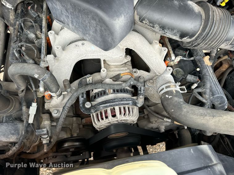 image for item EH7167 2002 Ford F450  box truck