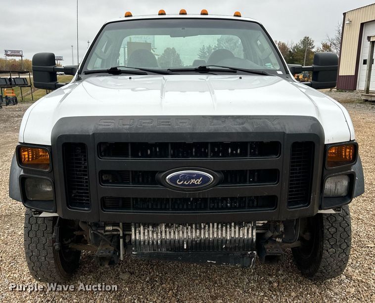 image for item EH7169 2008 Ford F550 XL truck cab and chassis