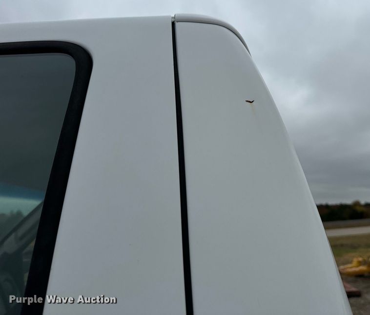 image for item EH7169 2008 Ford F550 XL truck cab and chassis