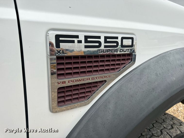 image for item EH7169 2008 Ford F550 XL truck cab and chassis