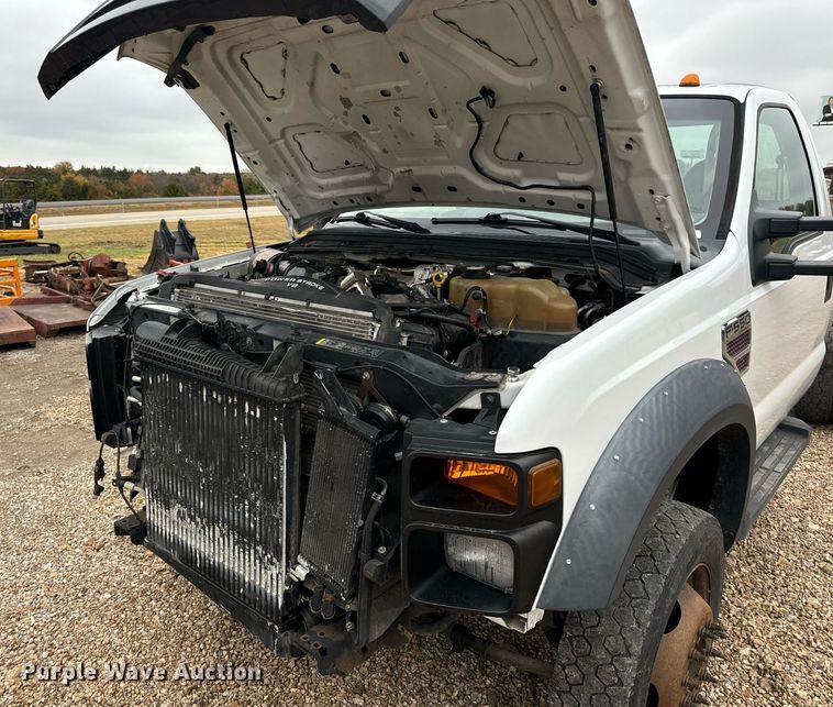image for item EH7169 2008 Ford F550 XL truck cab and chassis