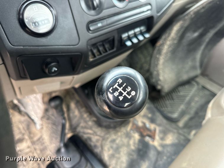 image for item EH7169 2008 Ford F550 XL truck cab and chassis