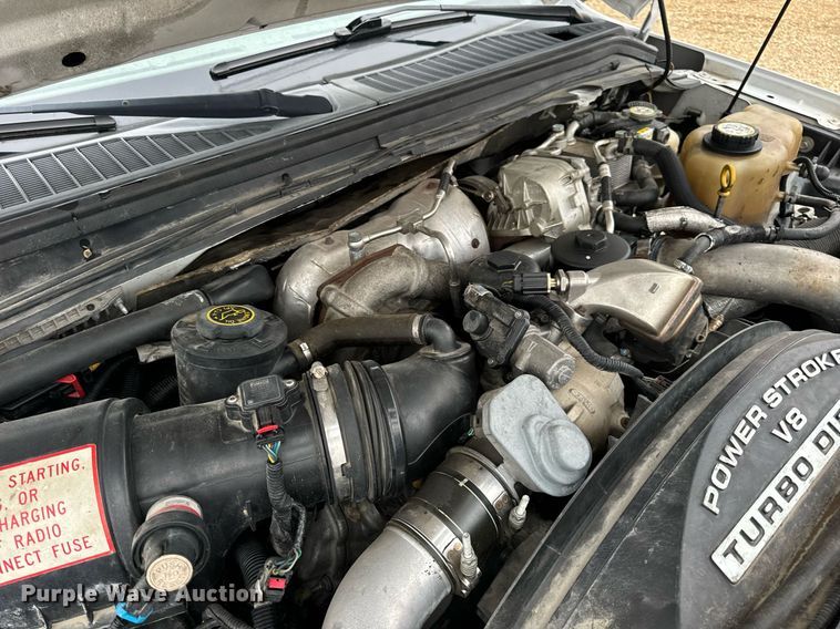 image for item EH7169 2008 Ford F550 XL truck cab and chassis