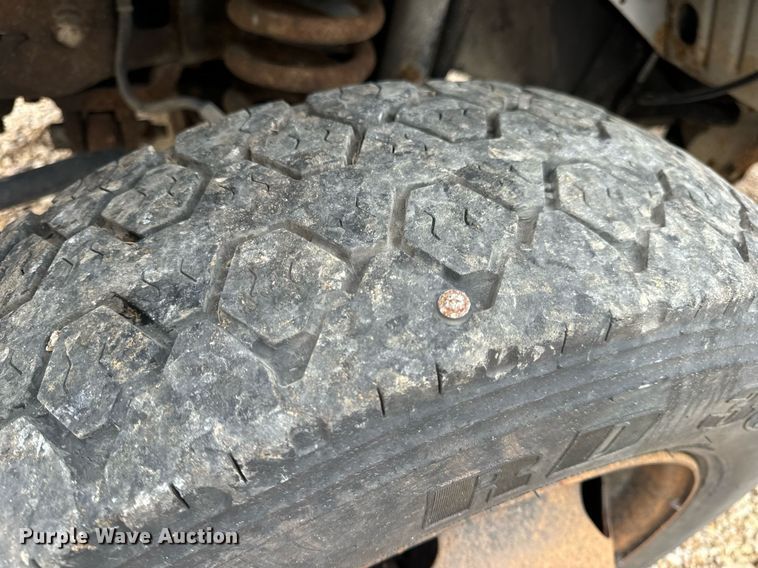 image for item EH7169 2008 Ford F550 XL truck cab and chassis