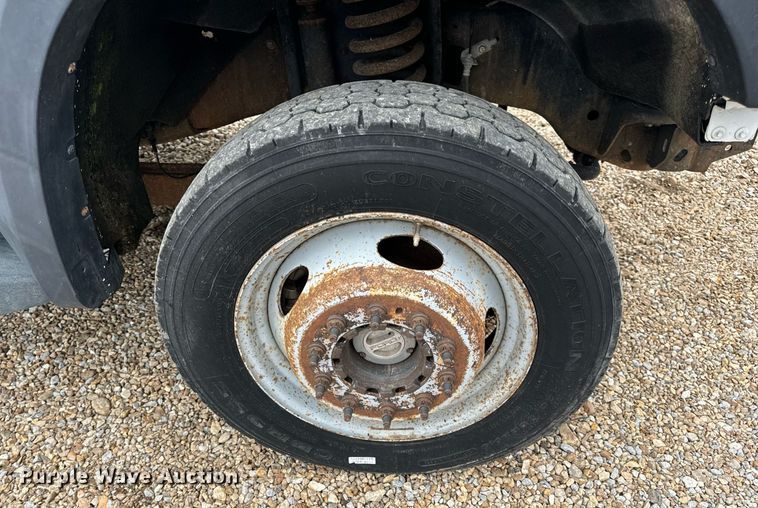 image for item EH7169 2008 Ford F550 XL truck cab and chassis