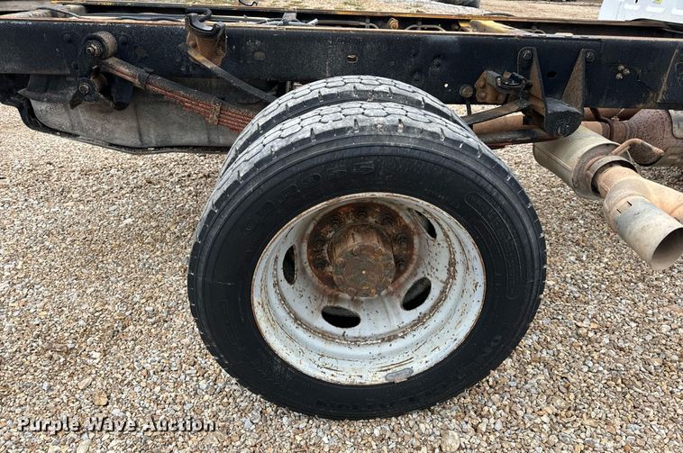 image for item EH7169 2008 Ford F550 XL truck cab and chassis