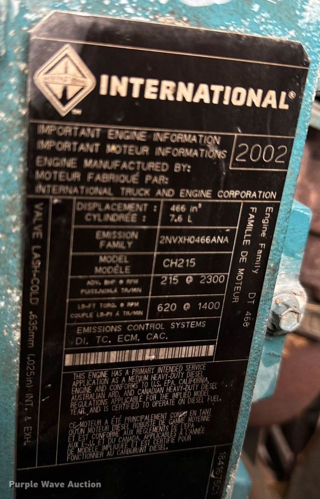 image for item EH7170 2003 International 4400  box truck