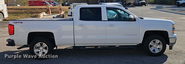 image for item EI8451 2015 Chevrolet  Silverado 1500 Crew Cab pickup truck