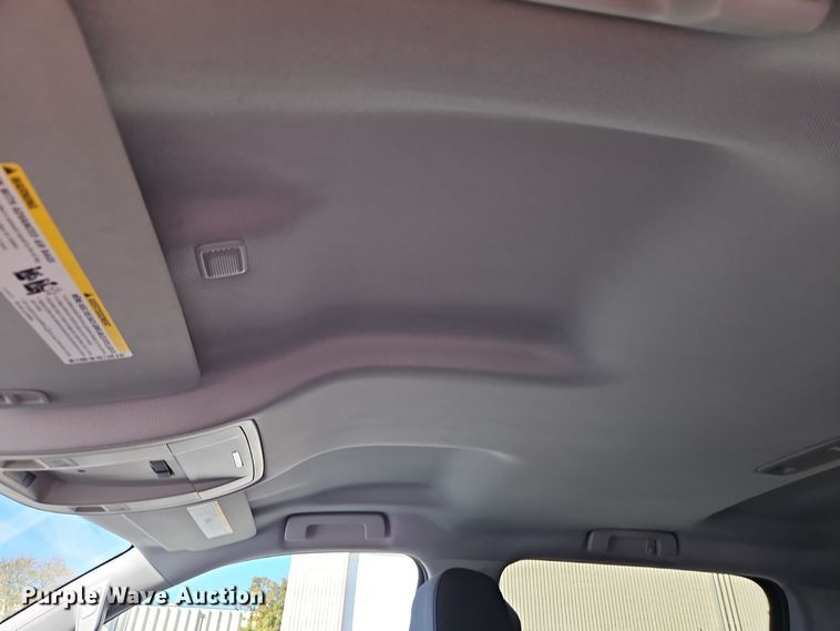 image for item EI8451 2015 Chevrolet  Silverado 1500 Crew Cab pickup truck