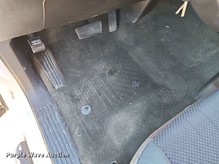 image for item EI8451 2015 Chevrolet  Silverado 1500 Crew Cab pickup truck