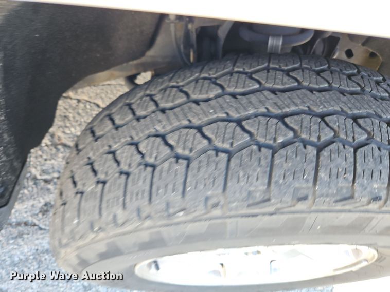 image for item EI8451 2015 Chevrolet  Silverado 1500 Crew Cab pickup truck