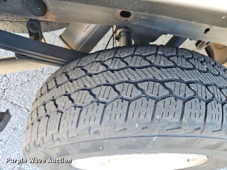 image for item EI8451 2015 Chevrolet  Silverado 1500 Crew Cab pickup truck