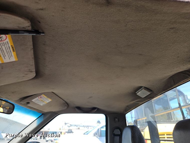 image for item EI8455 2001 Chevrolet  S10 pickup truck