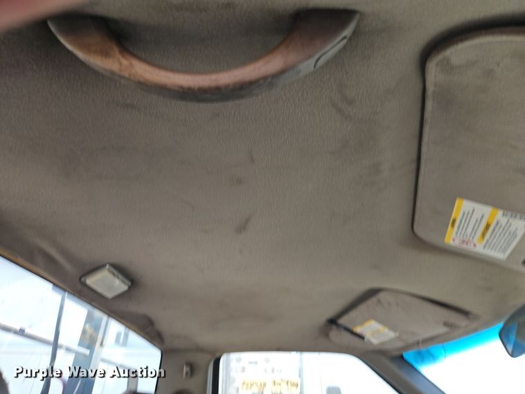 image for item EI8455 2001 Chevrolet  S10 pickup truck