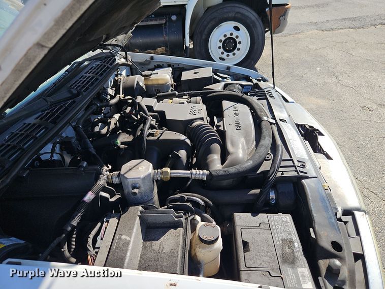 image for item EI8455 2001 Chevrolet  S10 pickup truck